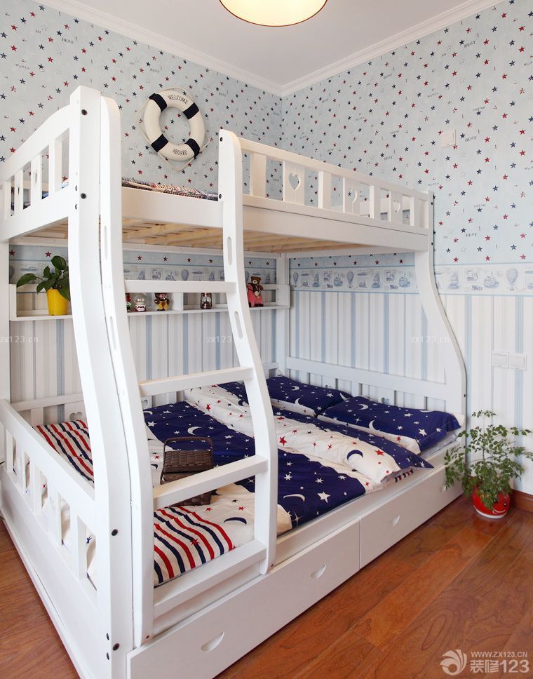 小孩卧室高低床装修效果图片